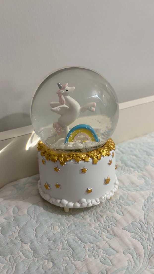 Pastel Renkli Unicorn Kar Küresi Figür - Görsel 2