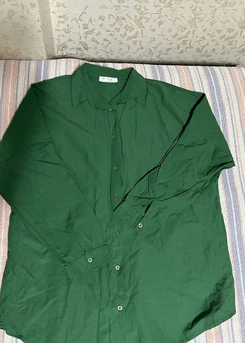 Düğmeli Yeşil Kadın Gömlek - Görsel 2