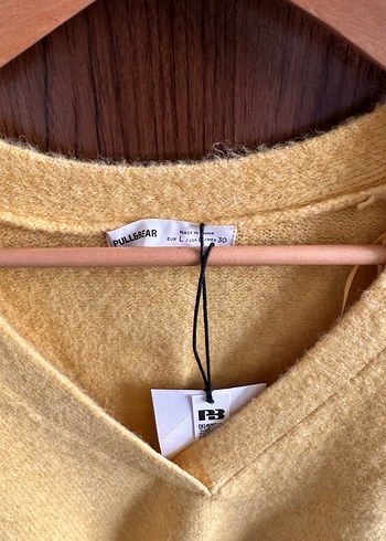 Pull&Bear Sarı V Yaka Örgü Kadın Kazak L beden - Görsel 5