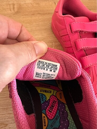 31 Beden pembe Renk Adidas çocuk ayakkabı 31 no