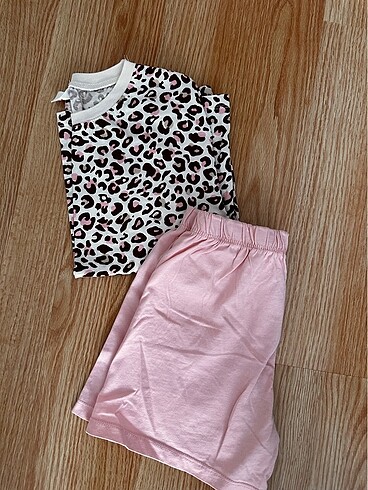 LCW pijama takımı 7-8 yaş - Görsel 3