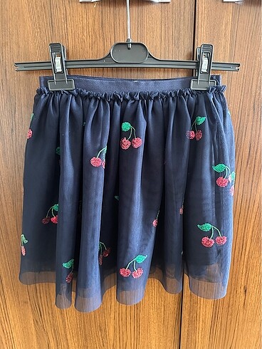 H&M tütü etek 6-8 yaş