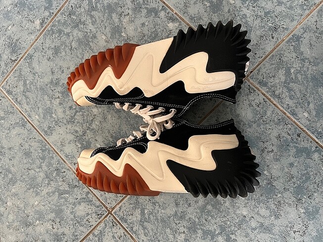 38 Beden siyah Renk Converse Kadın Spor Ayakkabı