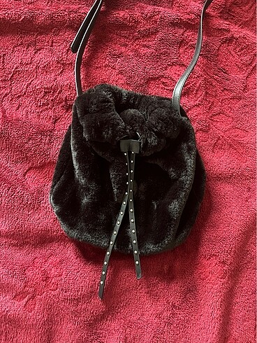 Siyah Peluş Bucket Çanta