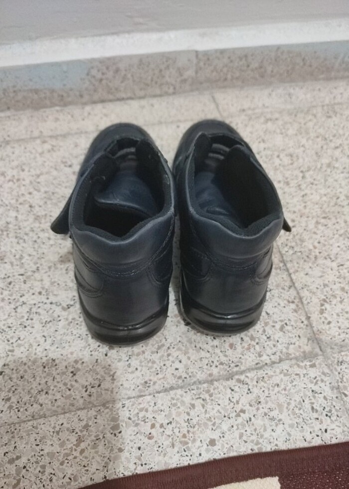 Greyder erkek çocuk bot - Görsel 2