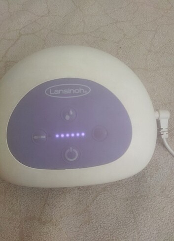 Lansinoh süt sağma makinesi ve adaptörü çalışıyor