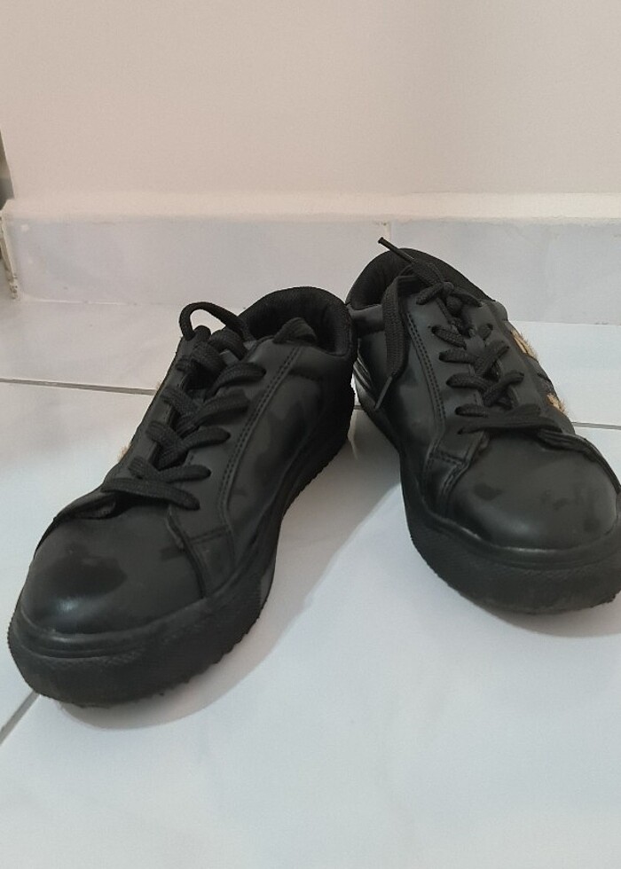 Spor Ayakkabı - Görsel 2