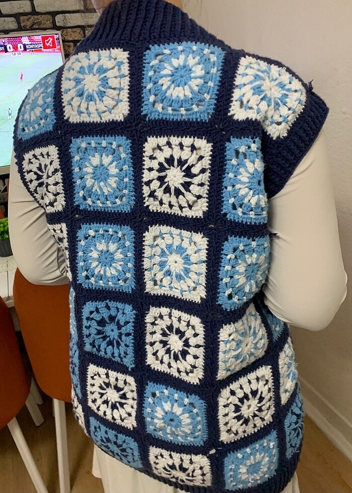 Örgü motif yelek - Görsel 4