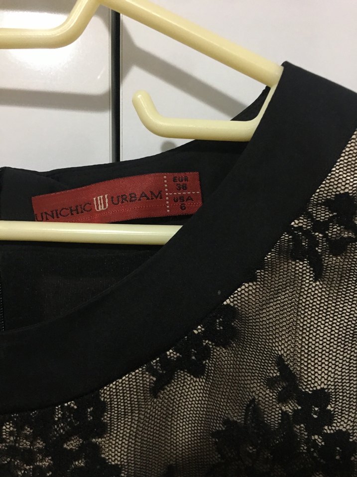 Siyah Dantel İşlemeli Midi Elbise - Görsel 2