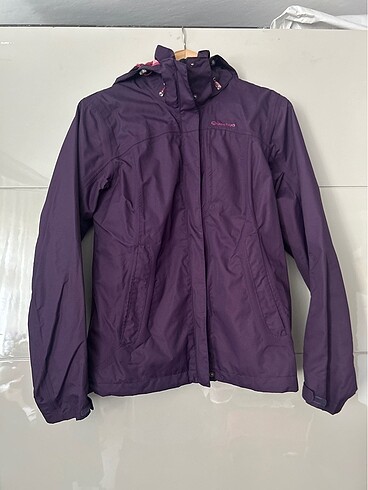 Decathlon Quechua Rüzgarlık