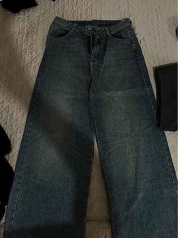 y2k blue jean