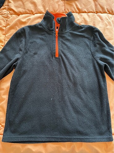 Polar sweatshirt
