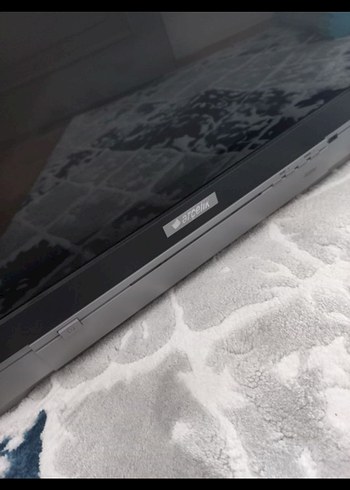 Arcelik Flatline 72 ekran tüplü tv - Görsel 3