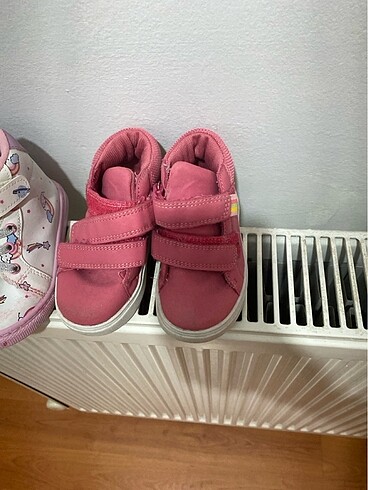LC Waikiki Kız çocuk bot