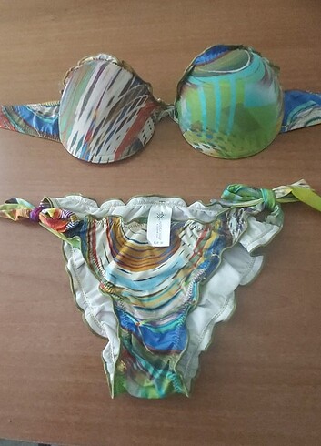 Bikini 