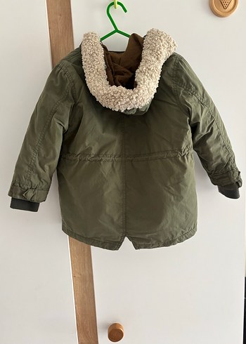 ZARA KİDS 3 FARKLI ŞEKİLDE GİYİLEN MONT - Görsel 3