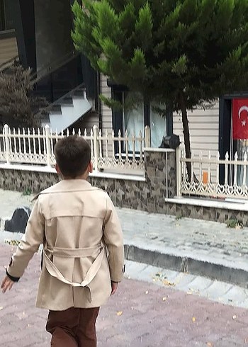 Bej Erkek Çocuk Kemerli Klasik Trençkot - Görsel 3