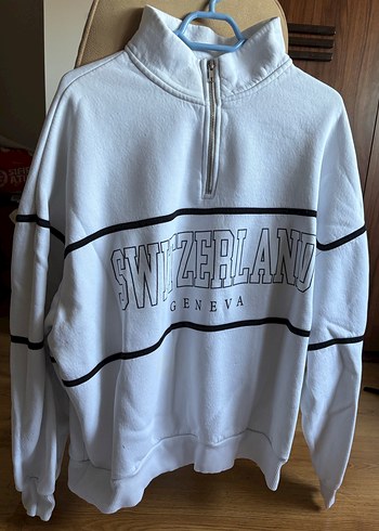 Kadın Beyaz Fermuarlı Sweatshirt