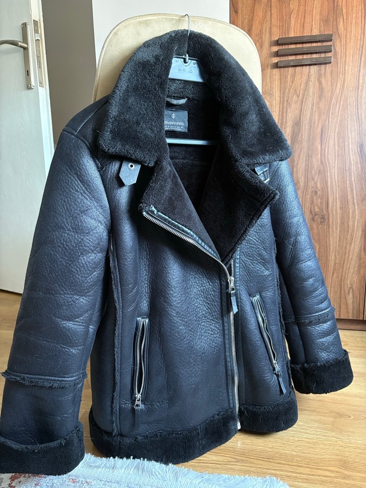 Stradivarius Suni Kürklü Kısa Denim Ceket - Görsel 2