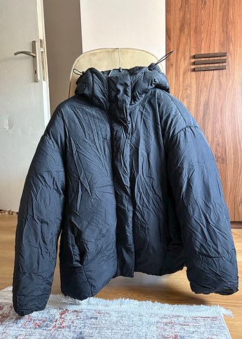 s Beden Siyah Kapüşonlu Kadın Mont