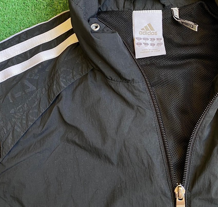 Adidas Siyah Erkek Rüzgarlık Mont - Görsel 3