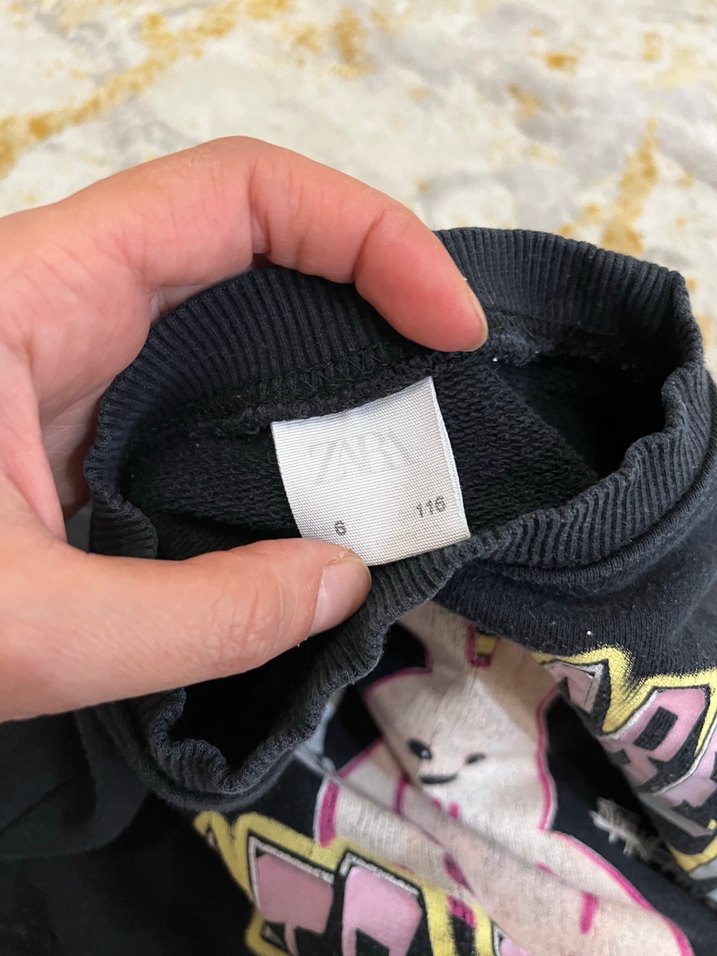 Zara 5/6 yaş Kız çocuk siyah Sweatshirt - Görsel 3