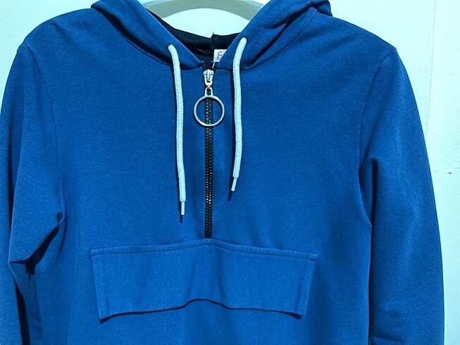 LC Waikiki Kapüşonlu sweatshirt