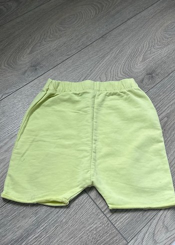 Erkek Çocuk Rahat Kesim Pastel Sarı Şort