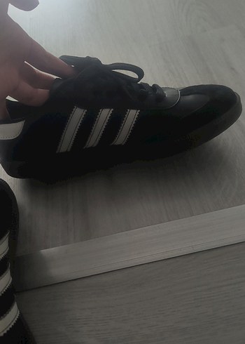 Adidas 39
