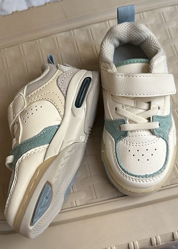 Zara Bebek Spor Ayakkabı - Görsel 2