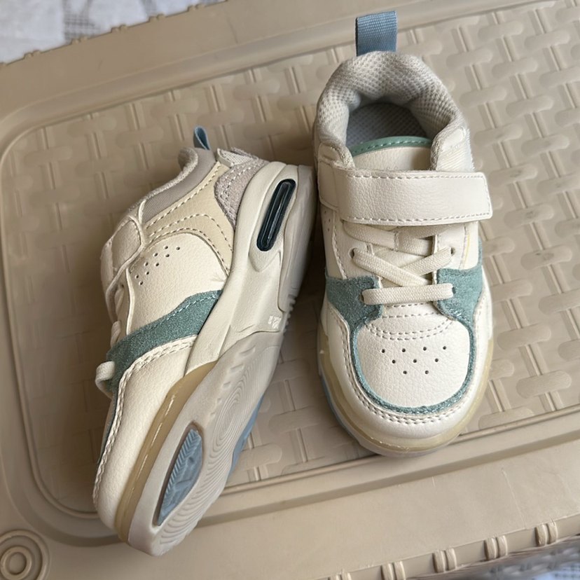 Zara Bebek Spor Ayakkabı - Görsel 2