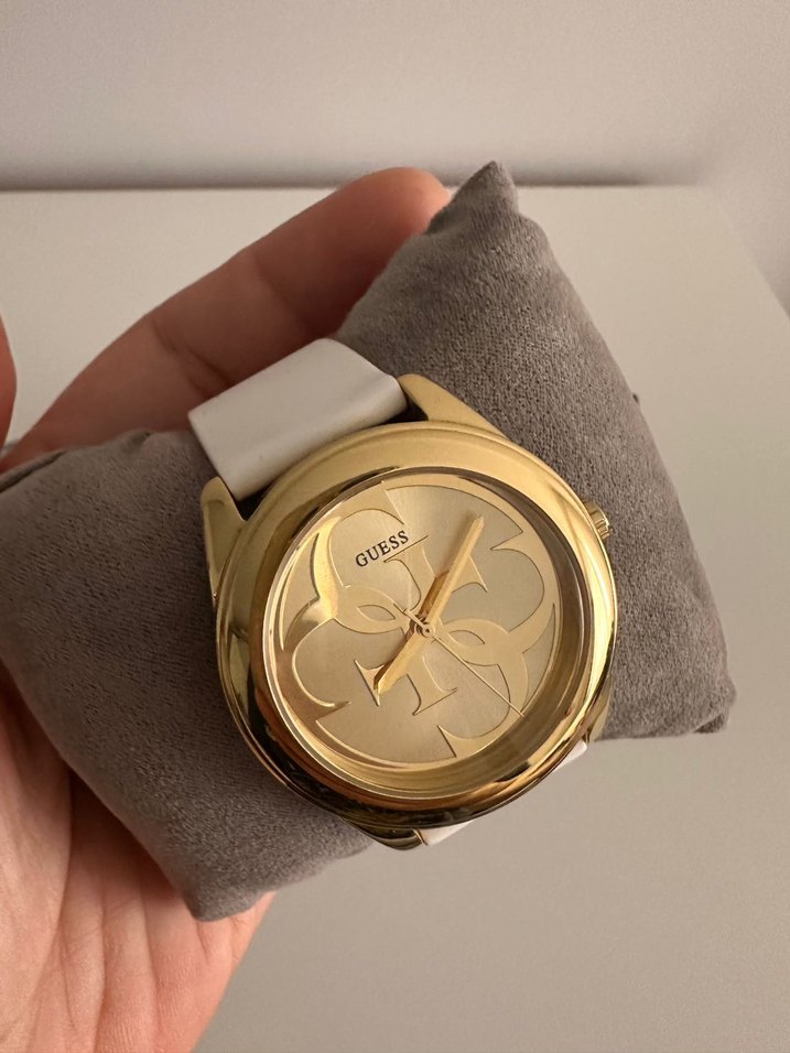 Guess Kadın Altın Renk Minimalist Saat - Görsel 2