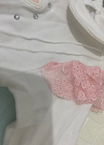 Diğer Pembe Dantel Detaylı Nakışlı Bebek Tulumu