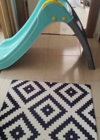 Diğer Turkuaz Çocuk Kaydırağı