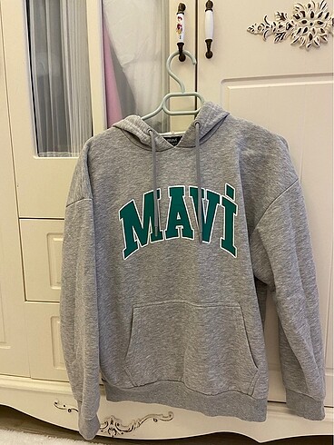 Mavi sweatshirt