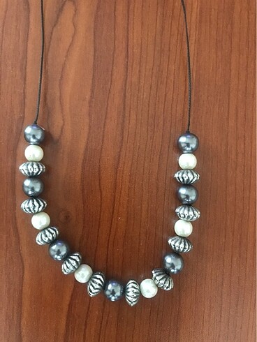 Accessorize İncili kolye