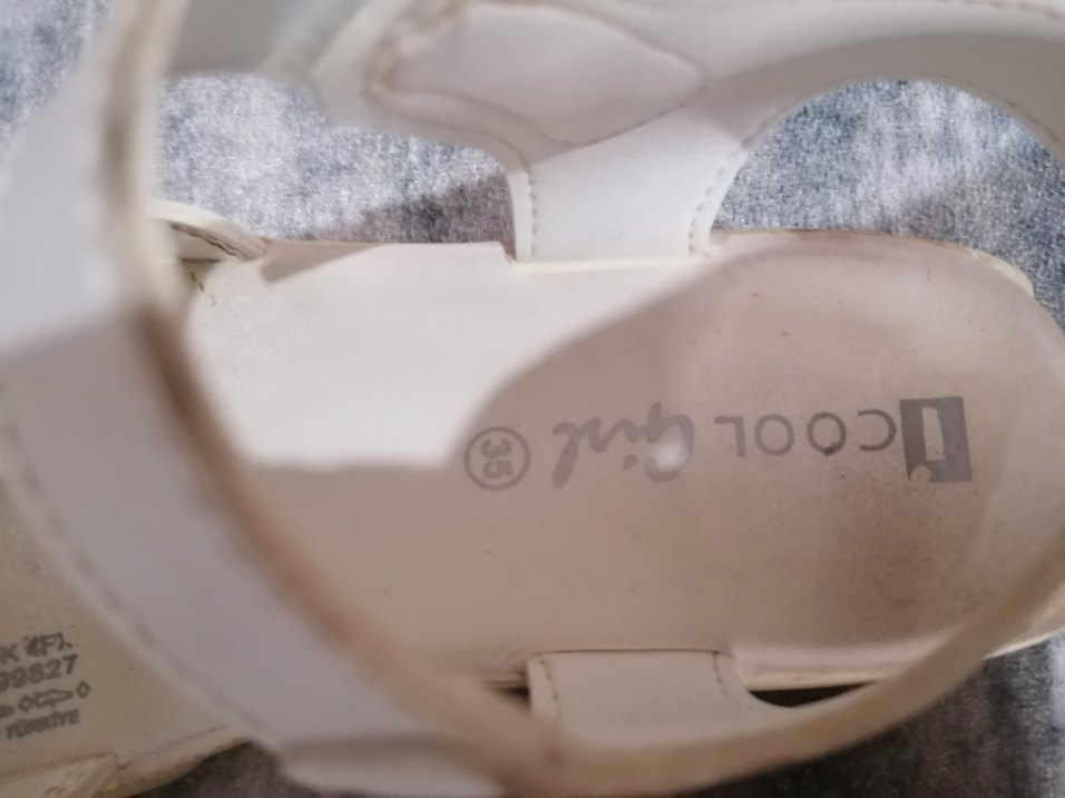 Kız Çocuk Beyaz Tokalı sandalet - Görsel 2