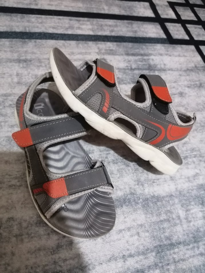 Gri Tokalı Erkek Çocuk Sandalet - Görsel 3