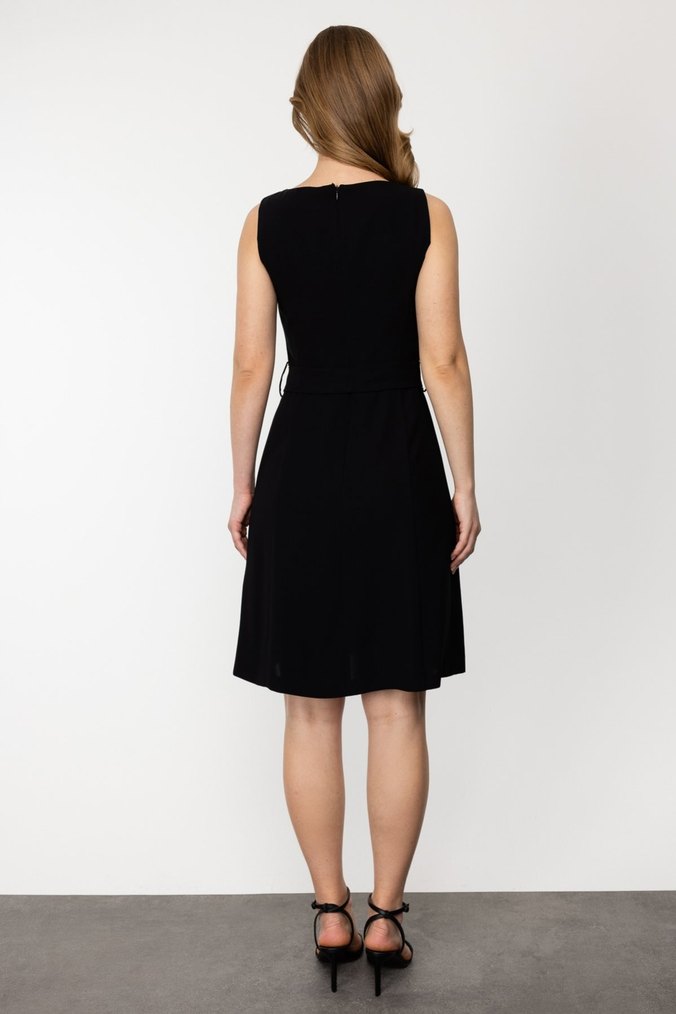 Siyah V Yaka Midi Triko Elbise - Görsel 2