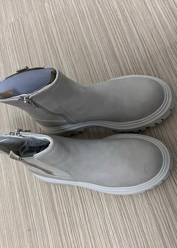 deichmann 34