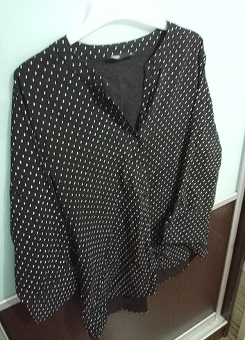 Defacto Kadın Puantiyeli Siyah Bluz 