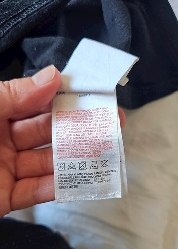 11-12 Yaş Beden LCW Siyah Erkek Tişört