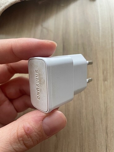 Adaptör