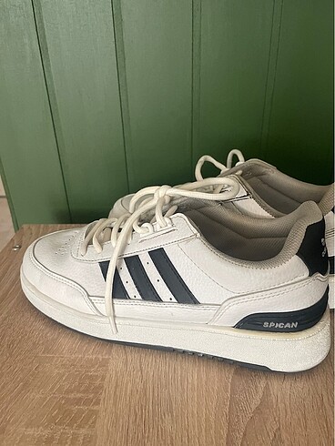 Adidas ayakkabı