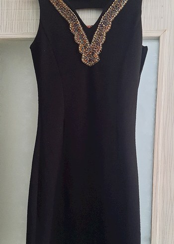 Boncuk İşlemeli Siyah Abiye Elbise - Görsel 3