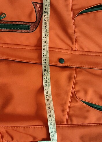 Kapşonlu mont - Görsel 2