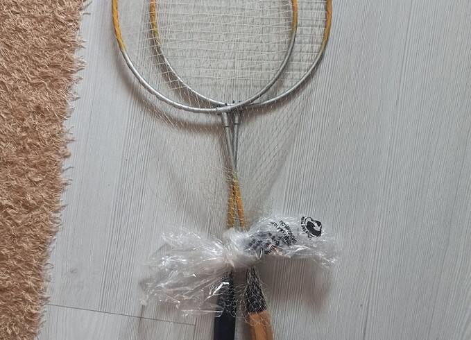 Badminton Raketi