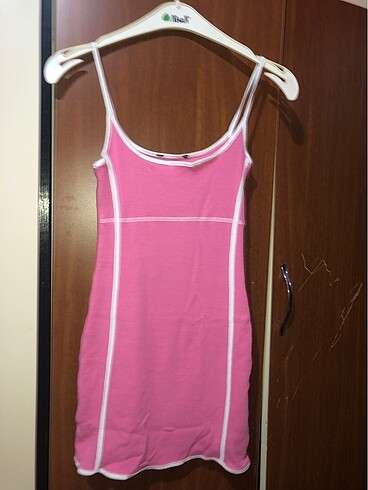 H&M Barbie pembe kısa elbise