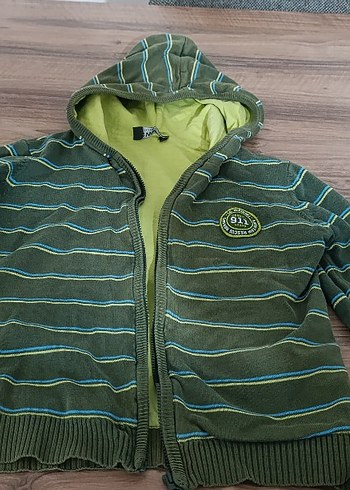 Kapüşonlu Erkek Çocuk Fermuarlı Ceket - Görsel 2