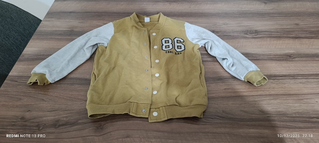 Bej Düğmeli Erkek Çocuk Ceket - Görsel 2